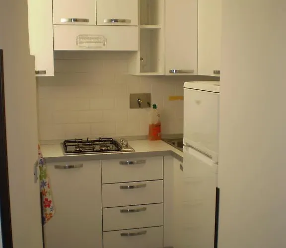 Trasteverooms La Bernardon בית הארחה 3*
